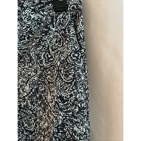 Banana Republic Womens Hampton Fit Pants Khaki Size 10  Capri Floral‎ Print - Picture 4 of 6